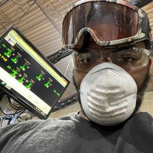 Meet your Posher, Devin